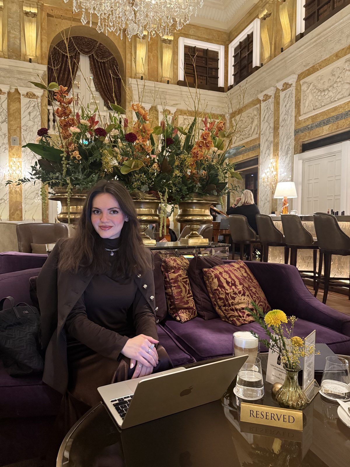 ESLA Studio Wien — Esra Ahmeti